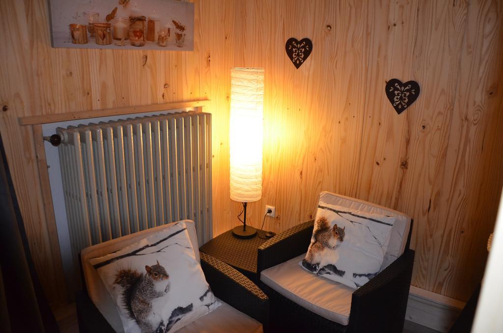 Bed and Breakfast Relais Mont Jura Adults Only Лелекс Экстерьер фото