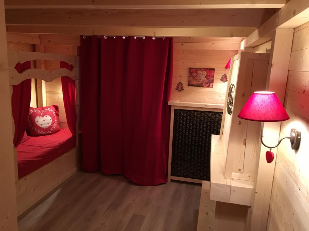 Bed and Breakfast Relais Mont Jura Adults Only Лелекс Экстерьер фото