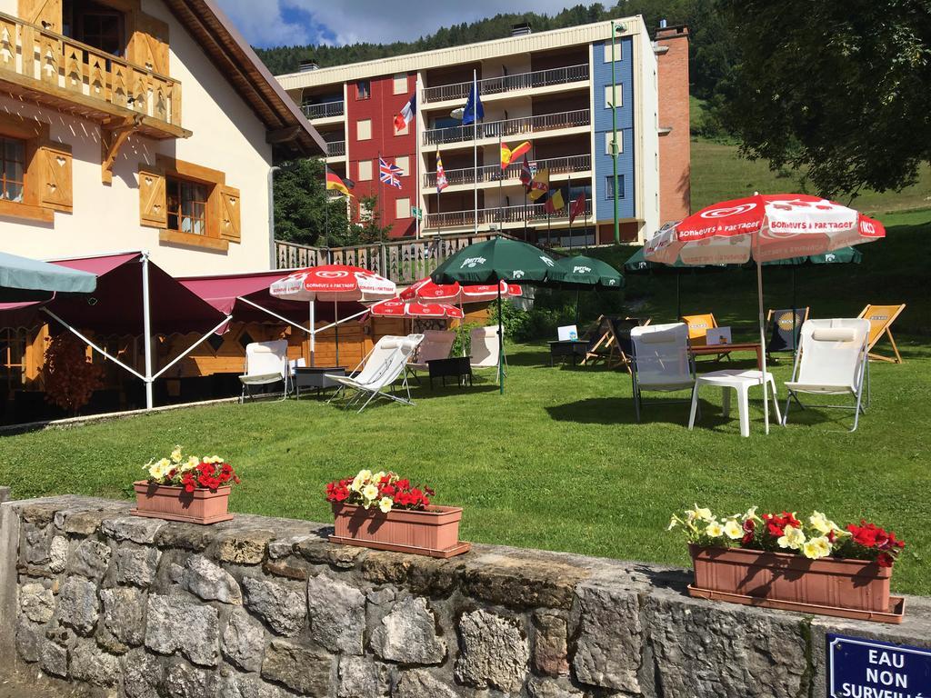Bed and Breakfast Relais Mont Jura Adults Only Лелекс Экстерьер фото