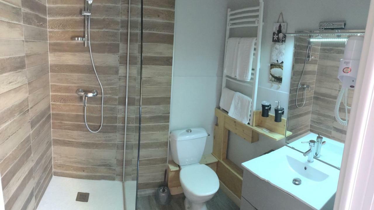 Bed and Breakfast Relais Mont Jura Adults Only Лелекс Экстерьер фото